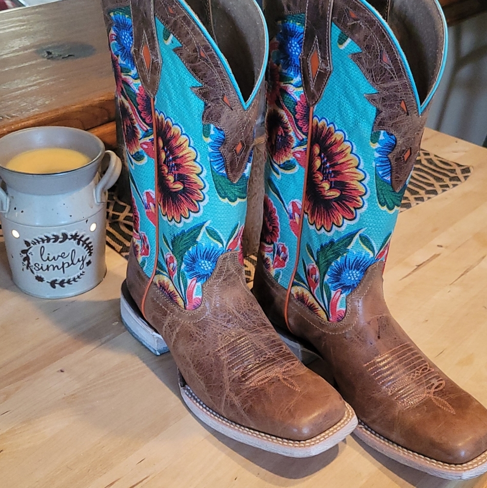 Cowboy boots